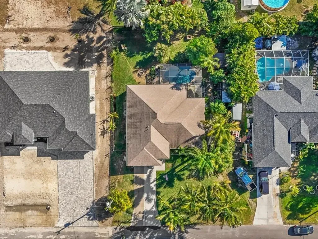 1209 NW 25th Place Cape Coral FL 33993