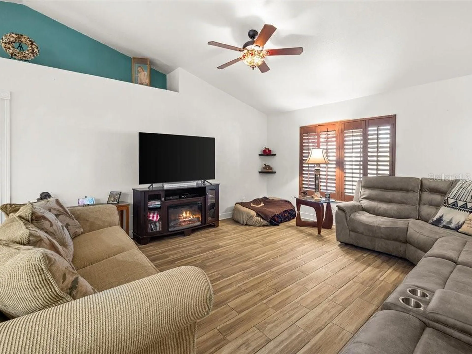 1209 NW 25th Place Cape Coral FL 33993