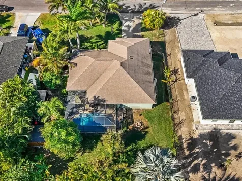 1209 NW 25th Place Cape Coral FL 33993