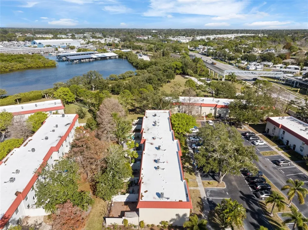 2700 Bayshore Boulevard Dunedin FL 34698