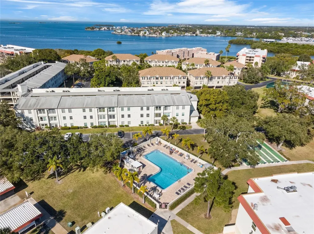 2700 Bayshore Boulevard Dunedin FL 34698