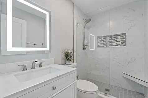 2700 Bayshore Boulevard Dunedin FL 34698