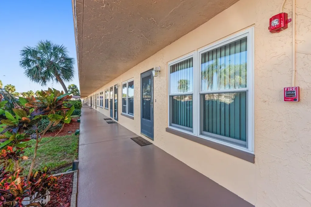 6400 46th Avenue N Kenneth City FL 33709