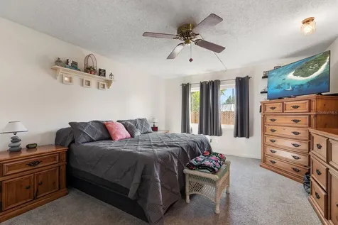 6400 46th Avenue N Kenneth City FL 33709