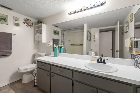 6400 46th Avenue N Kenneth City FL 33709