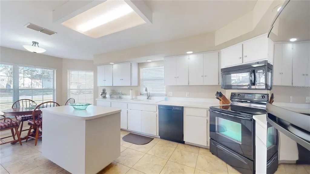 4427 N Bacall Loop Beverly Hills FL 34465