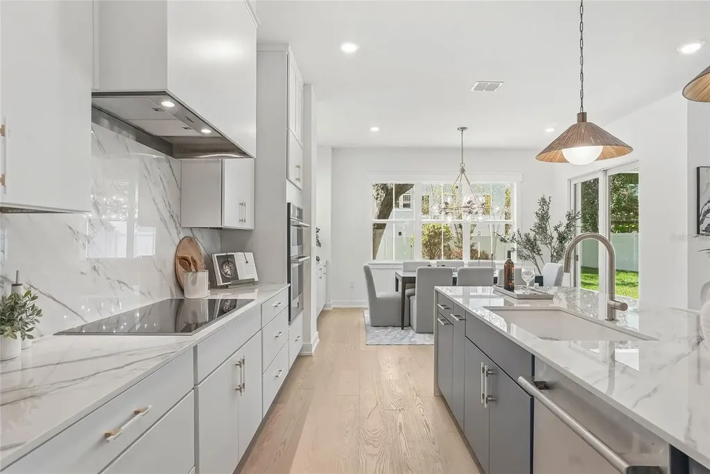 814 W Amelia Avenue Tampa FL 33602