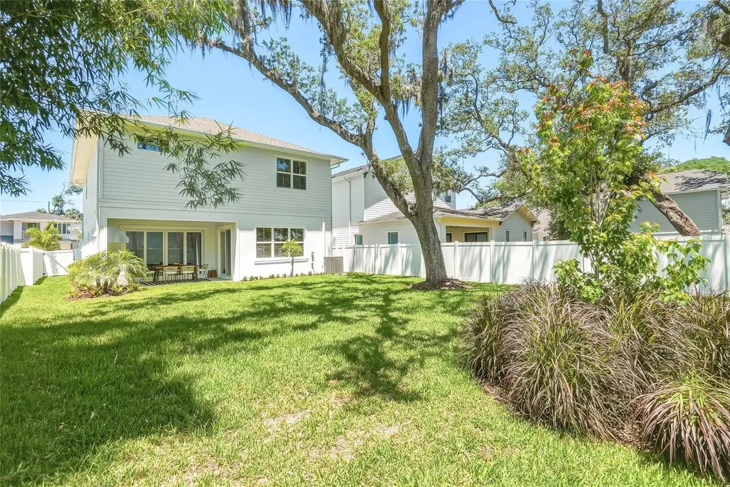 814 W Amelia Avenue Tampa FL 33602