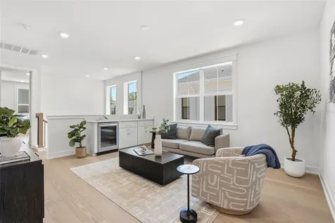 814 W Amelia Avenue Tampa FL 33602