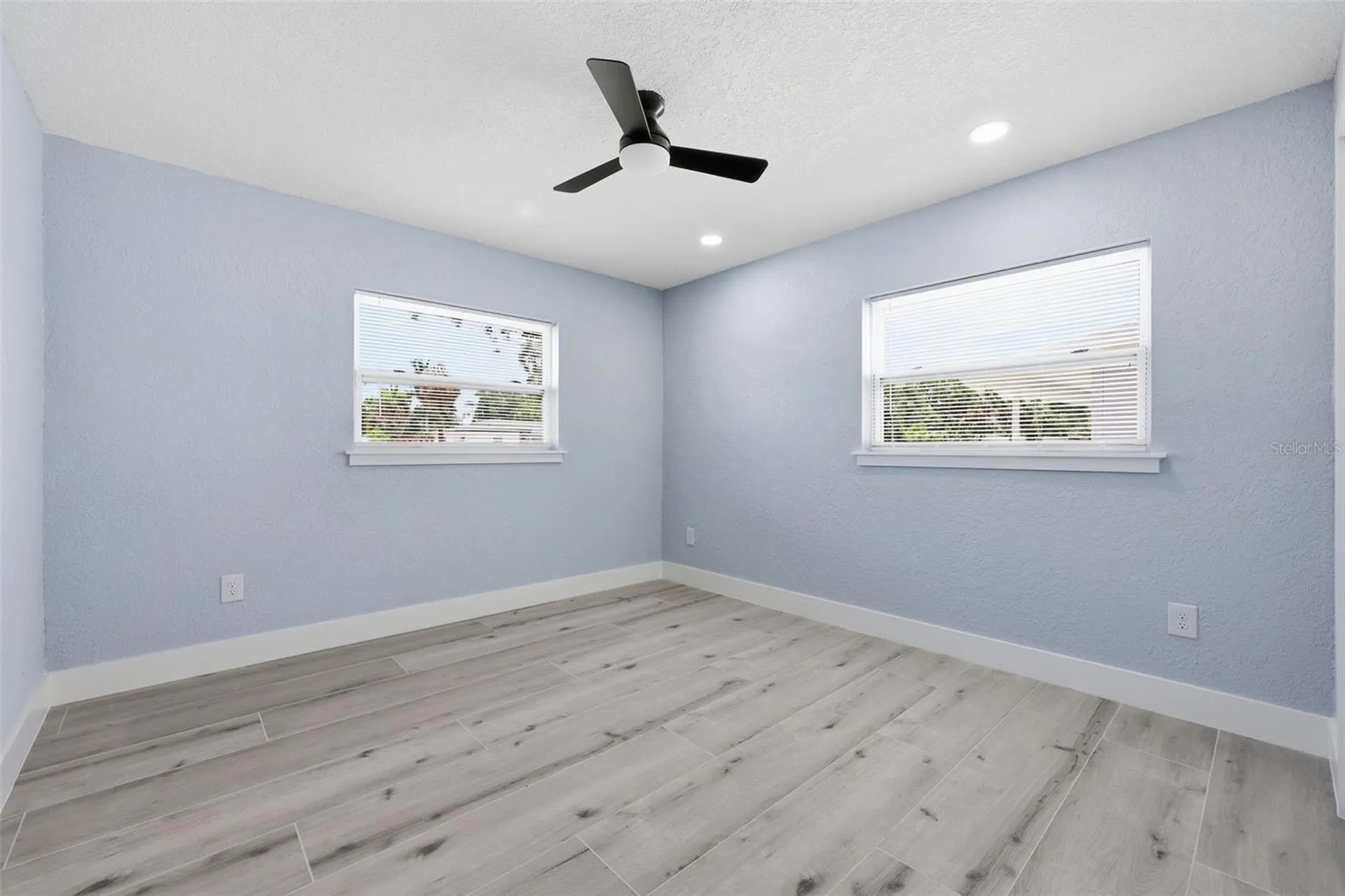 4435 Huntington Street NE St Petersburg FL 33703