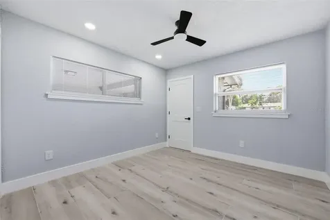 4435 Huntington Street NE St Petersburg FL 33703