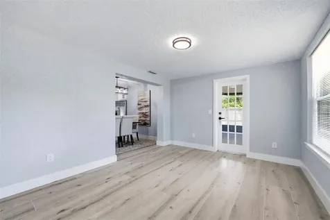 4435 Huntington Street NE St Petersburg FL 33703