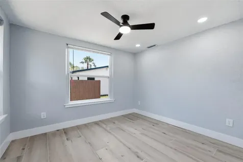 4435 Huntington Street NE St Petersburg FL 33703