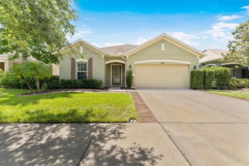 2849 Maple Brook Loop Lutz FL 33558