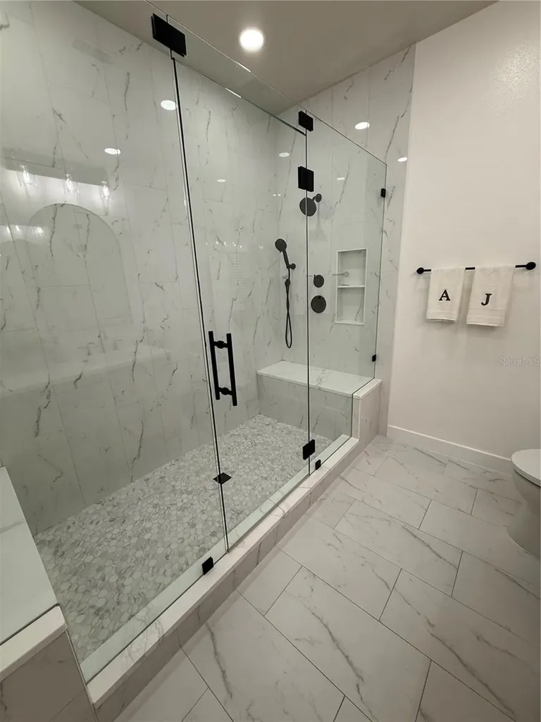 2849 Maple Brook Loop Lutz FL 33558