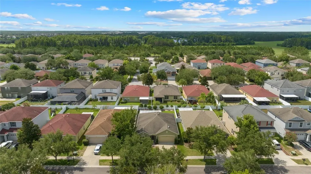 2849 Maple Brook Loop Lutz FL 33558