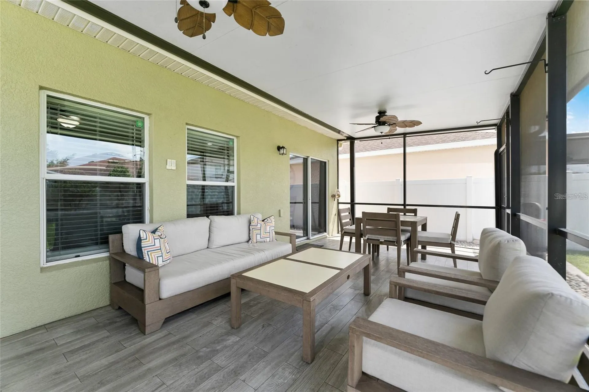 2849 Maple Brook Loop Lutz FL 33558