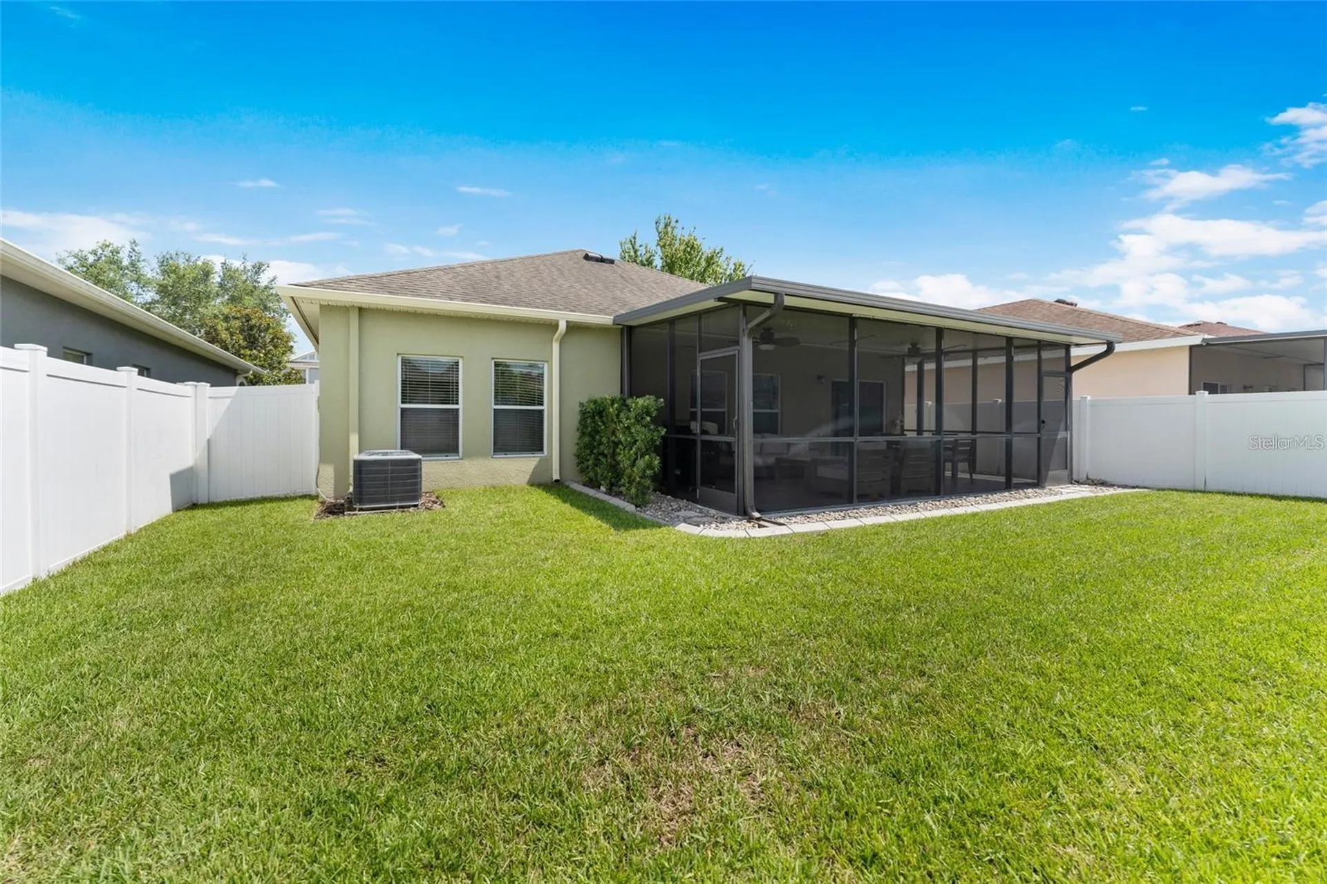 2849 Maple Brook Loop Lutz FL 33558