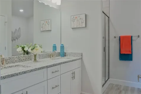 1904 N Roberts Trail Bell FL 32619