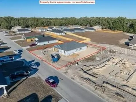 1904 N Roberts Trail Bell FL 32619