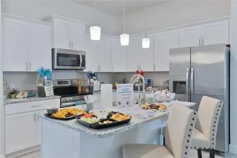 1904 N Roberts Trail Bell FL 32619