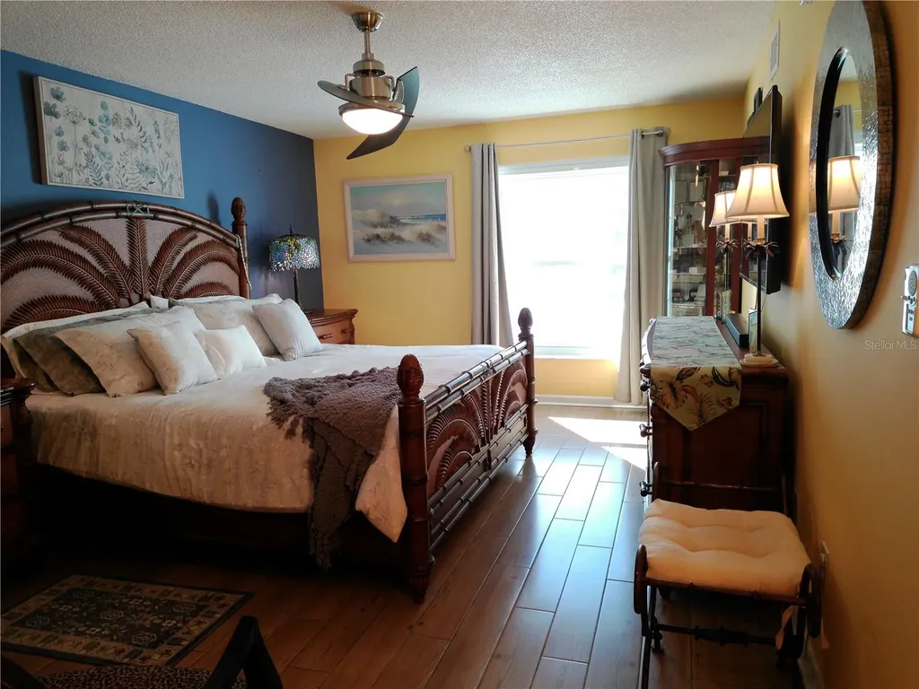 225 Country Club Drive Largo FL 33771