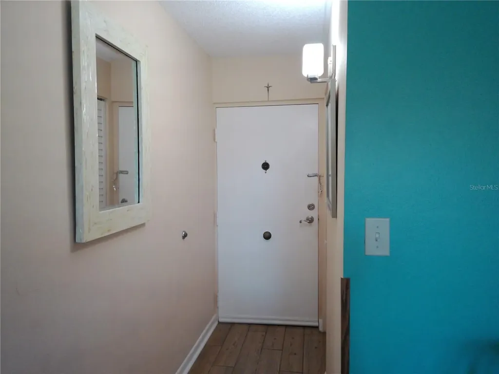 225 Country Club Drive Largo FL 33771