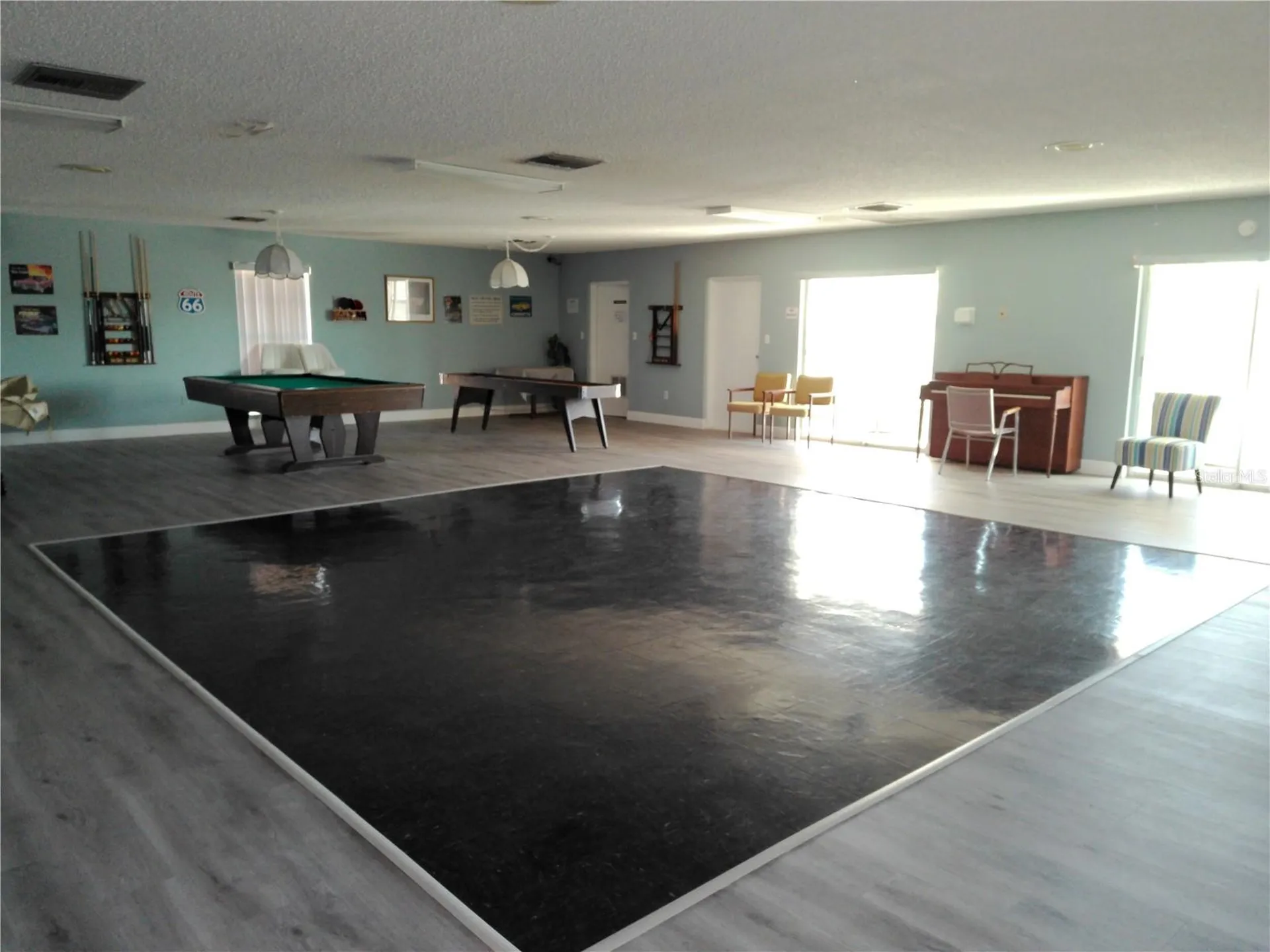 225 Country Club Drive Largo FL 33771