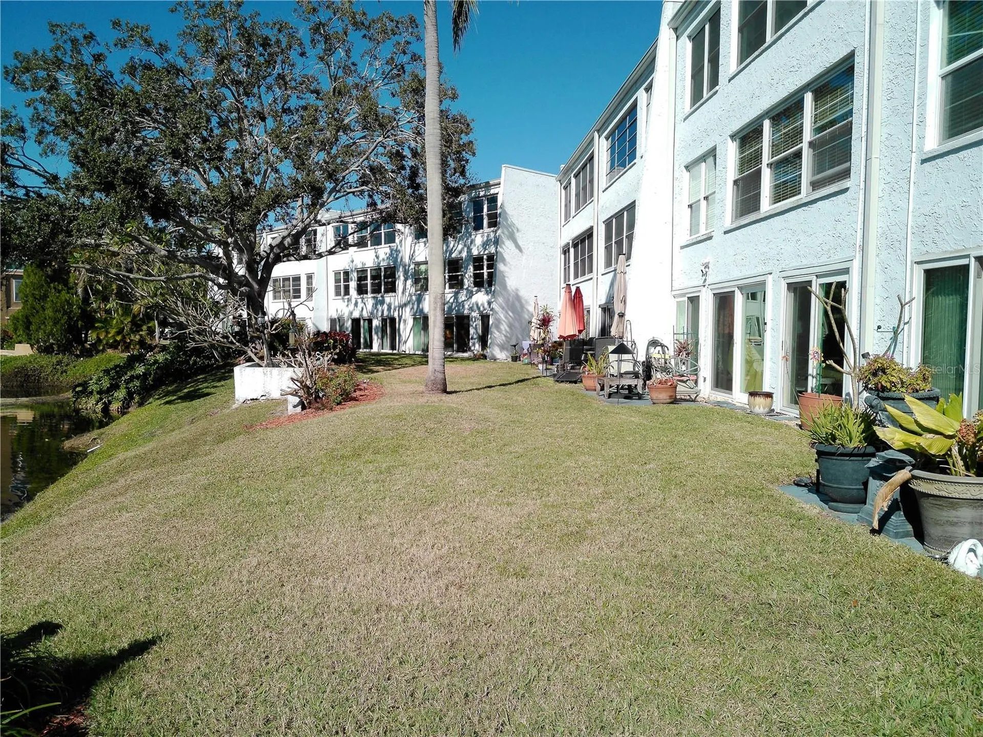 225 Country Club Drive Largo FL 33771