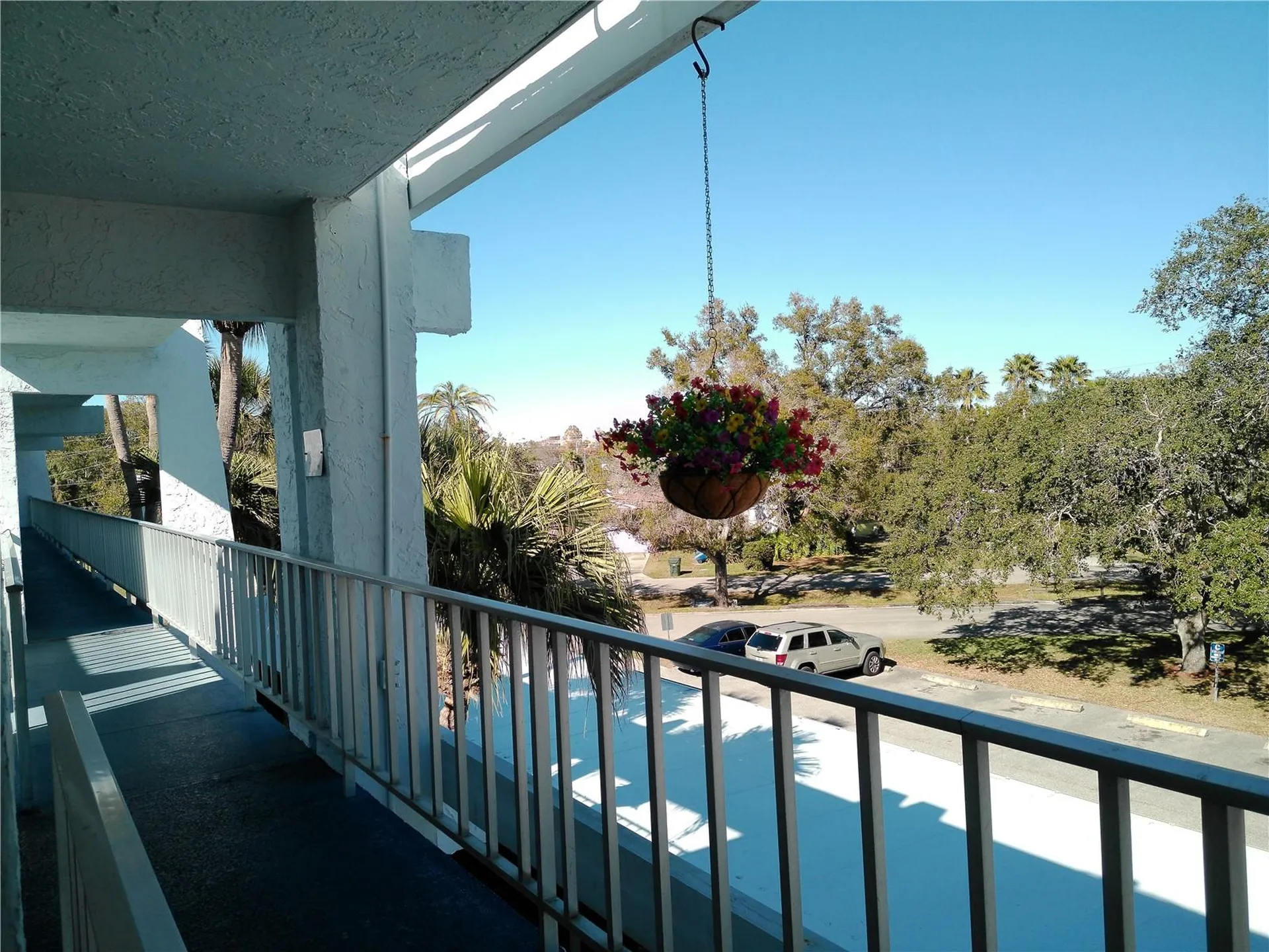 225 Country Club Drive Largo FL 33771