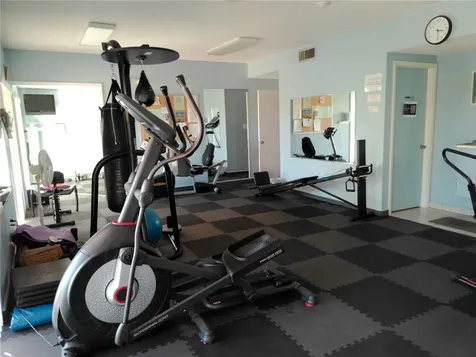 225 Country Club Drive Largo FL 33771