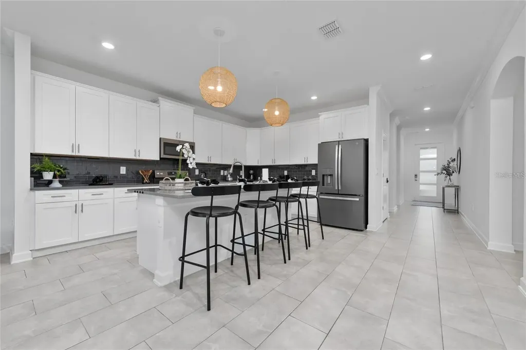 9123 Sommerset Hills Drive Davenport FL 33896