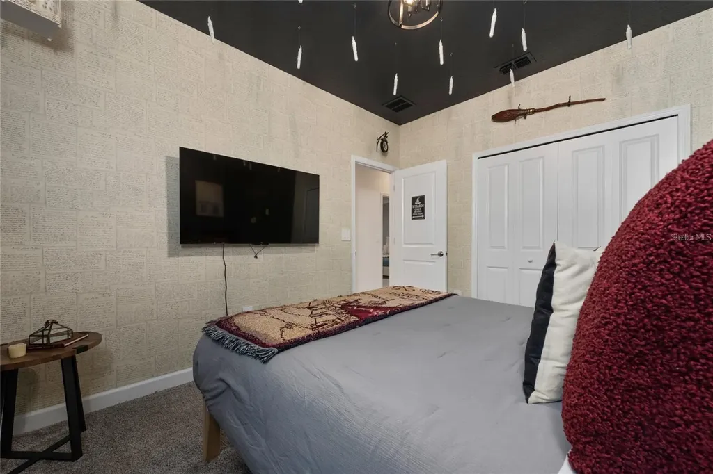 9123 Sommerset Hills Drive Davenport FL 33896