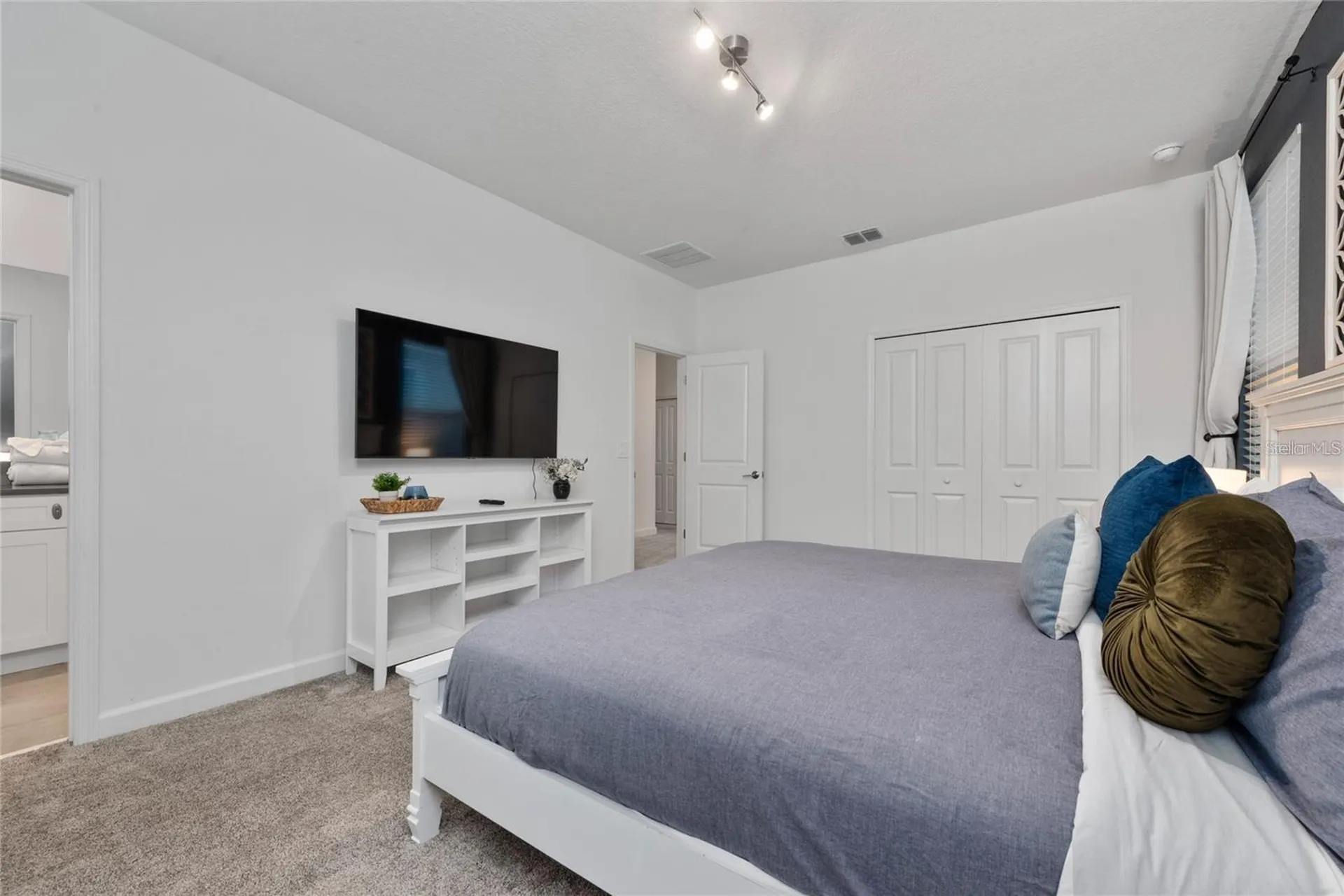 9123 Sommerset Hills Drive Davenport FL 33896
