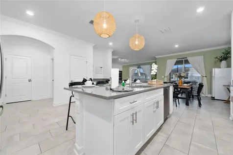 9123 Sommerset Hills Drive Davenport FL 33896