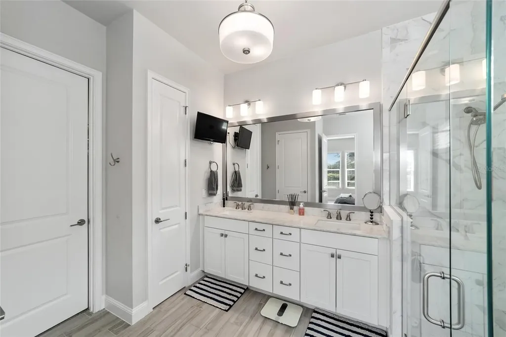 11895 SW 33rd Lane Gainesville FL 32608