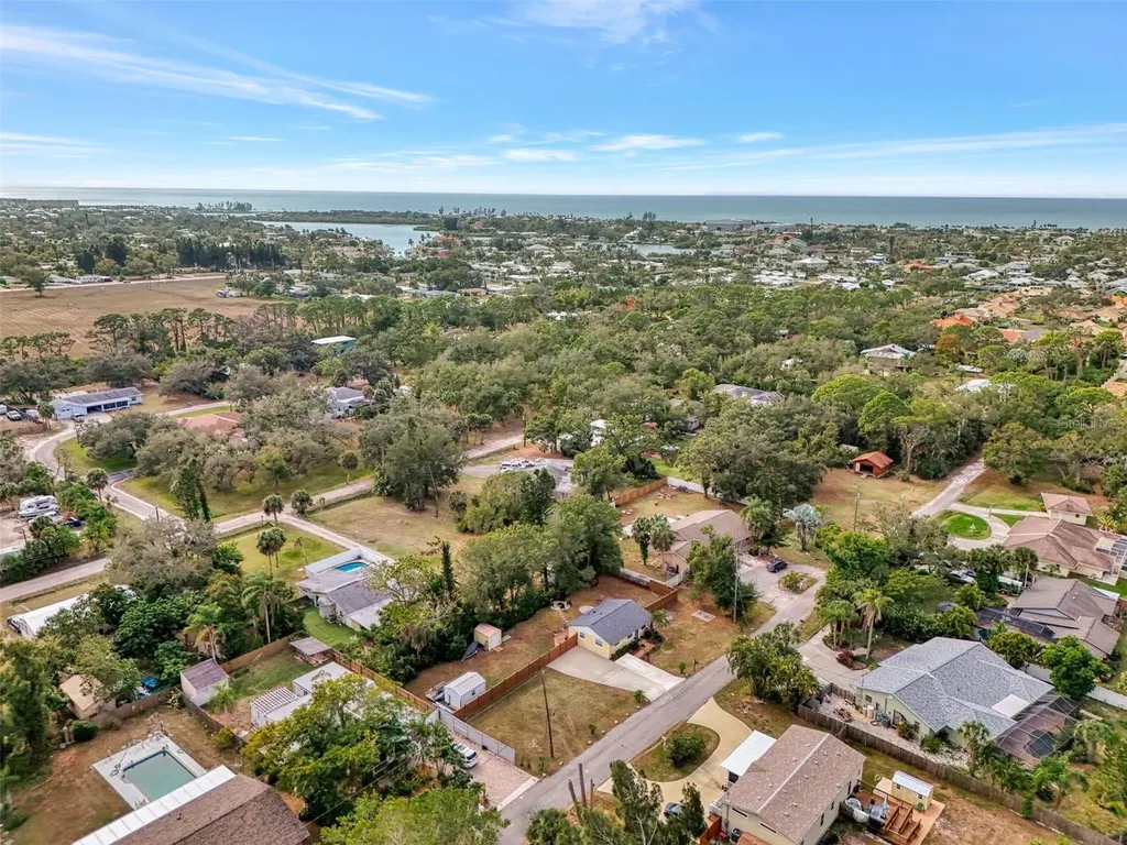 205 Avenida De Bahia Nokomis FL 34275