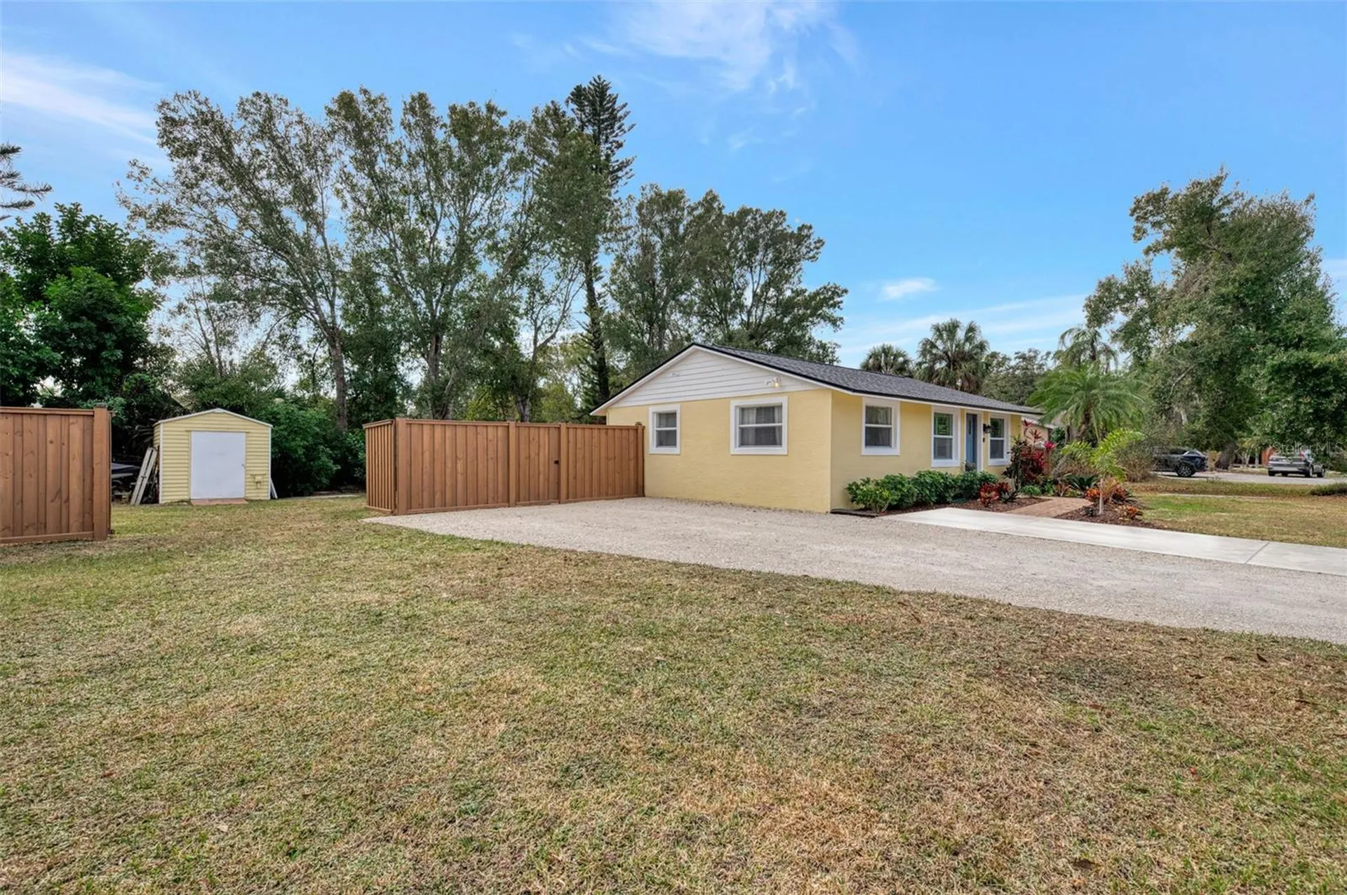 205 Avenida De Bahia Nokomis FL 34275