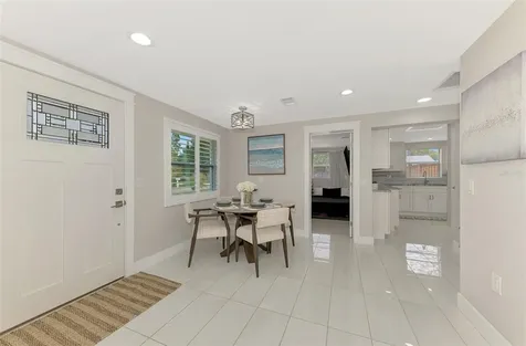 205 Avenida De Bahia Nokomis FL 34275