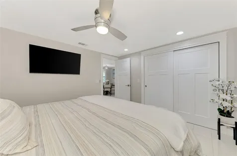 205 Avenida De Bahia Nokomis FL 34275