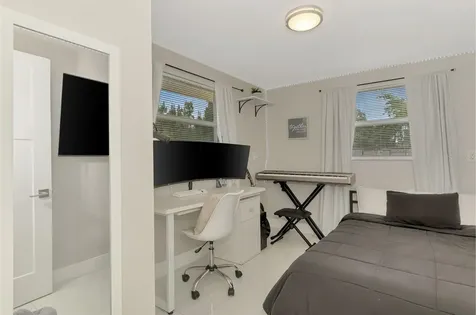 205 Avenida De Bahia Nokomis FL 34275