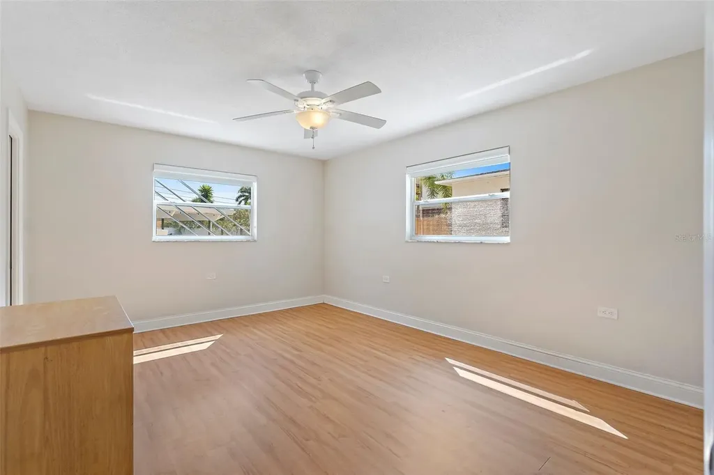 503 Monterey Boulevard NE St Petersburg FL 33704