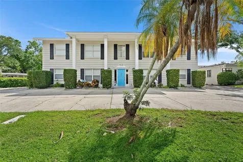 503 Monterey Boulevard NE St Petersburg FL 33704
