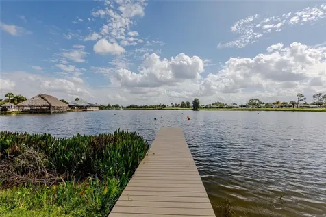 2100 Kings Highway Punta Gorda FL 33980