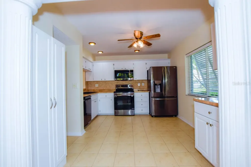 437 Wexford Circle Venice FL 34293