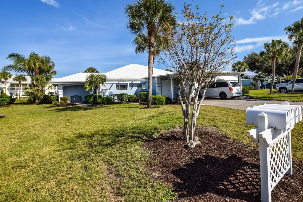 437 Wexford Circle Venice FL 34293