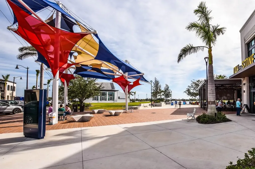 437 Wexford Circle Venice FL 34293