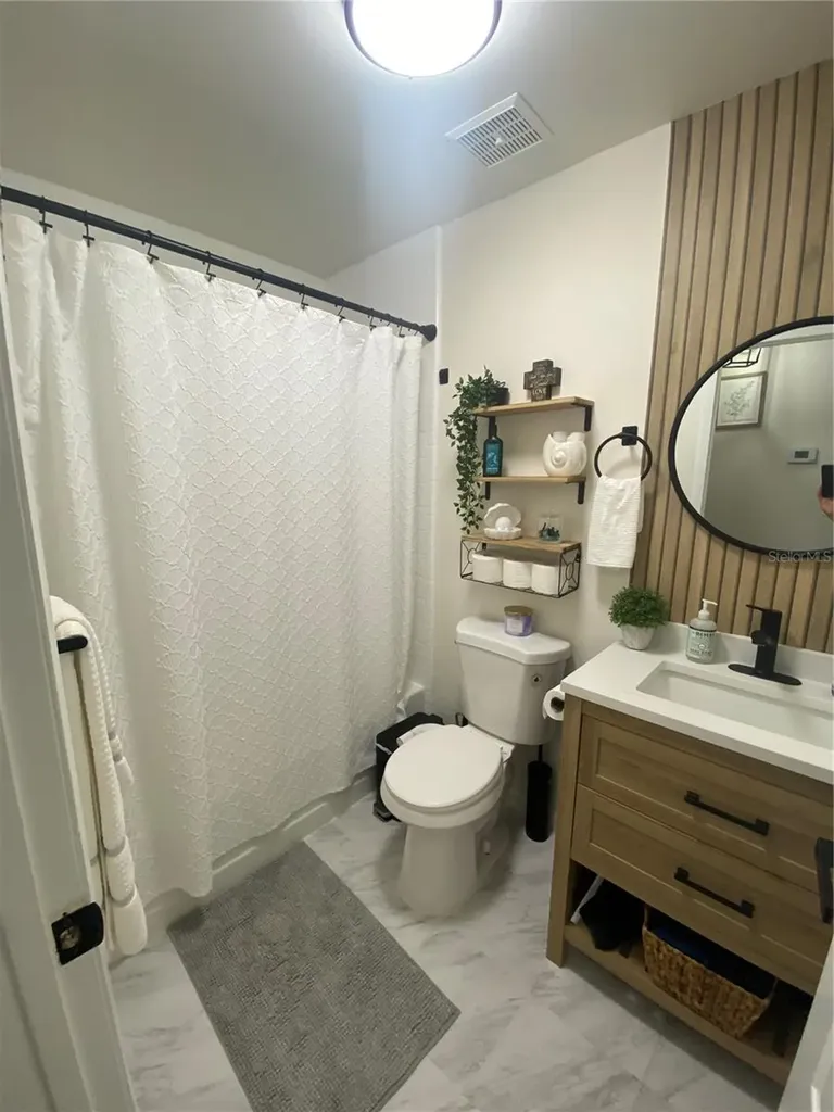 1333 Shady Pine Way Tarpon Springs FL 34688