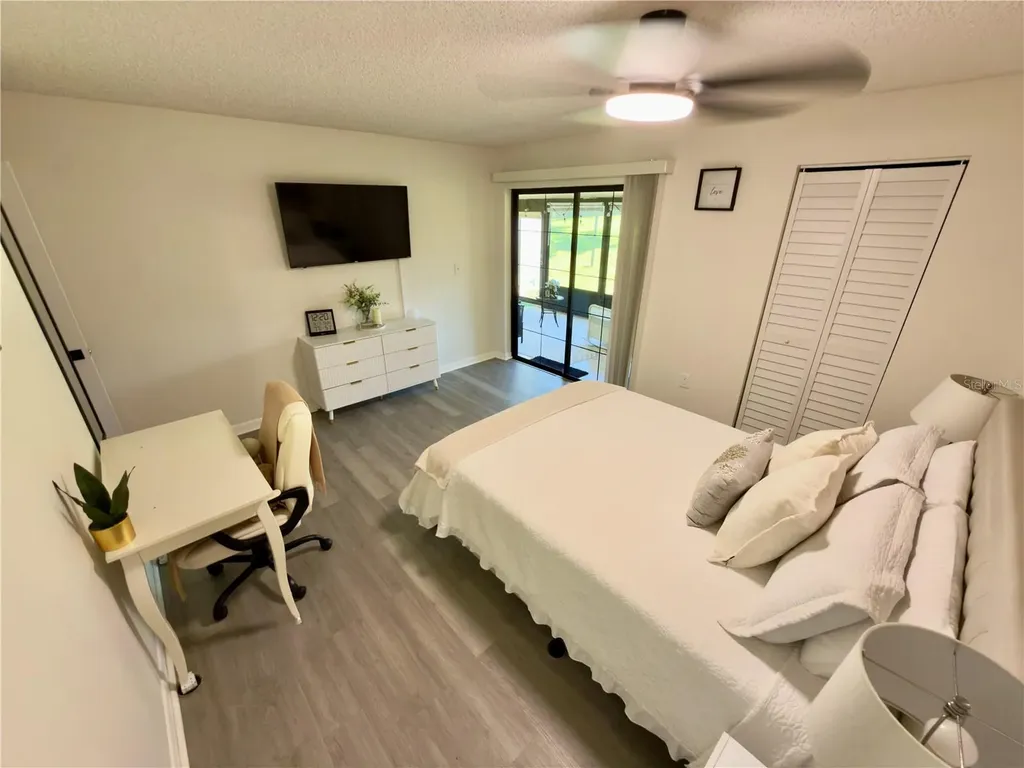 1333 Shady Pine Way Tarpon Springs FL 34688