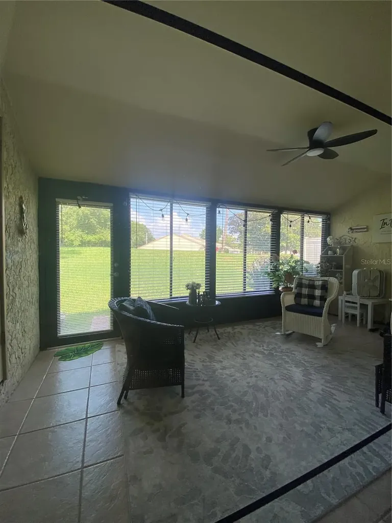 1333 Shady Pine Way Tarpon Springs FL 34688